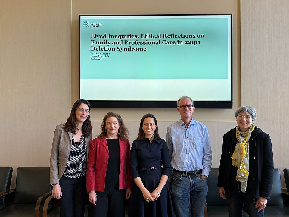 Defense Sophie Ayoub